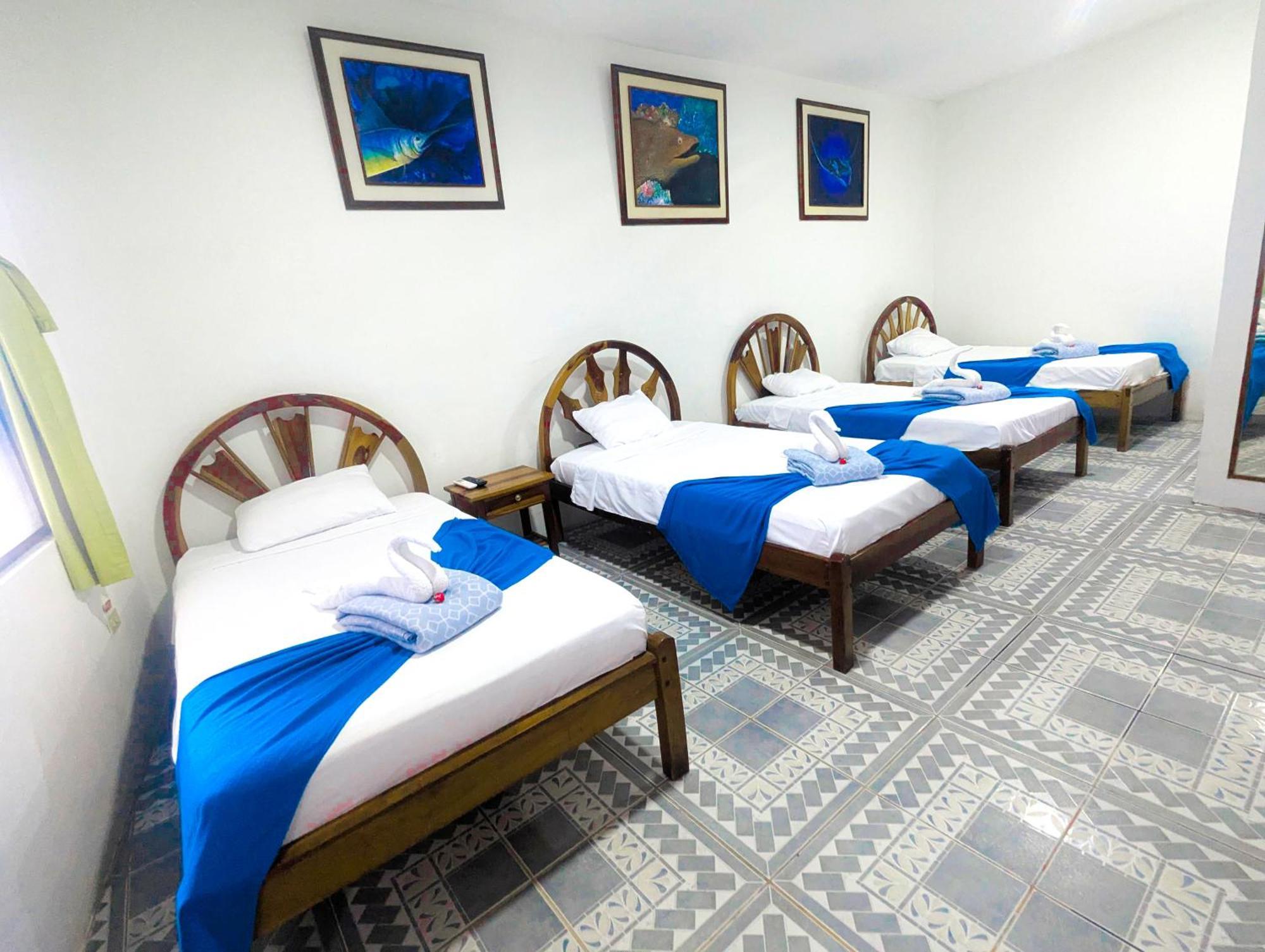 Hostal Gardner Puerto Ayora  Zewnętrze zdjęcie